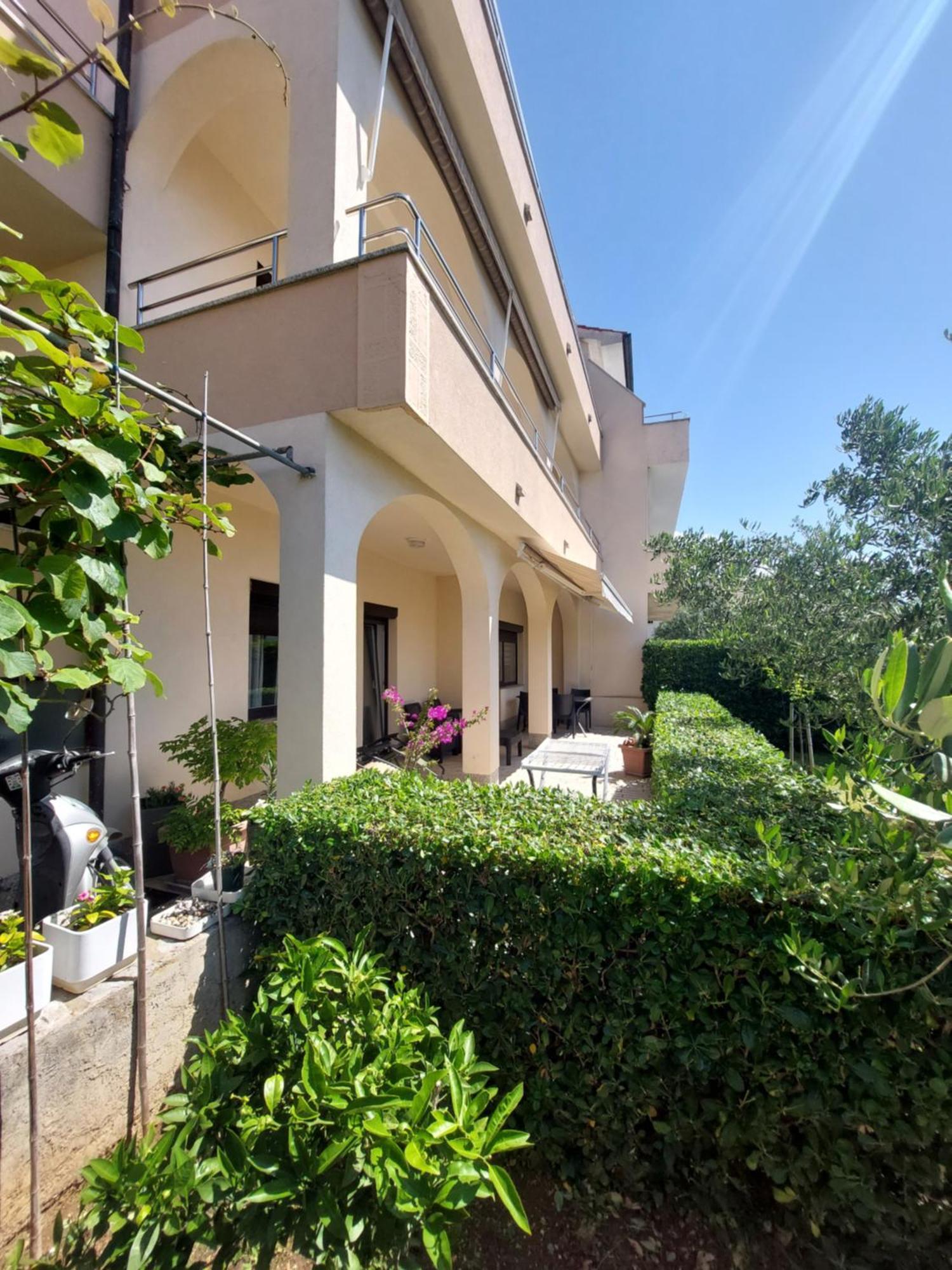Apartmani Paradiso Krk Town Exterior photo